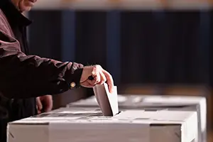 can a board vote by email